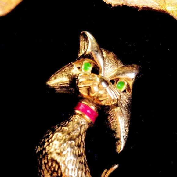 Vintage Retro Green Eyed Kitty Cat Brooch Pin - Picture 4 of 5